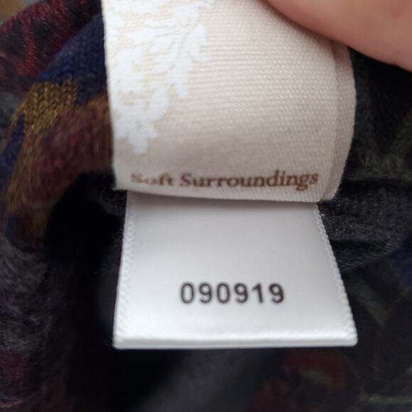 Soft Surrounding Boho Luxury Dark Regal Tapestry Tunic Scoop Neck Crop Sleeve XS - Picture 6 of 9